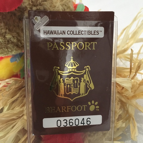 Hawaiian Collectibles Hula Girl Bear Passport Grass Skirt Plush w/Tag 2003 - Picture 11 of 12